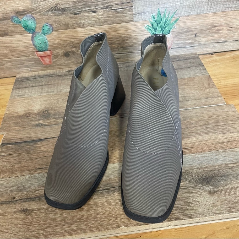 Vintage Pazzo square heel slip on ankle boots tan - Picture 1 of 11
